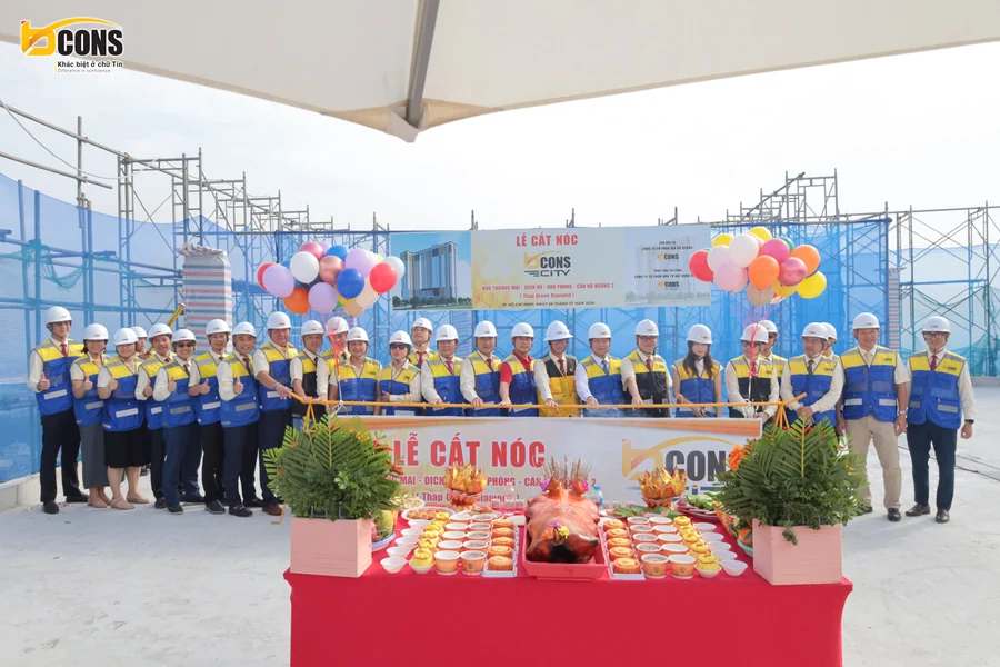 Lễ cất nóc tháp Green Diamond thuộc khu Bcons City ngày 6 tháng 7 năm 2026